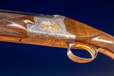 Browning B25 Superposed 20 Gauge shotgun engraved by Master Engraver Angelo Bee - Image 2 of 15