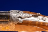 Browning B25 Superposed 20 Gauge shotgun engraved by Master Engraver Angelo Bee - Image 10 of 15