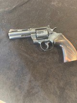 Vintage 1971 Colt Python not S&W Ruger Taurus - 1 of 12