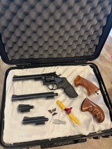 Rare Complete early Dan Wesson Kit.. All Barrels…. Tools, sights, 3 grips… barely fired - Image 1 of 14