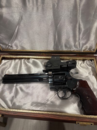 Beautiful 1986 bright polished blue 8” Python, barely fired with SightMark reticle…. A Hunting Machine - Image 1 of 15