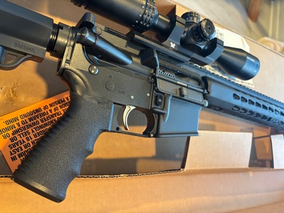 Beautiful unfired NIB custom Bushmaster with Bushnell tactical scope on Vortex Mt. Keymode fore end tactical flash-hider - Image 14 of 15