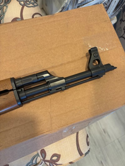 Beautiful ZASTAVA N-PAP M70….Appears unfired with 2-10 round magazines - Image 4 of 13