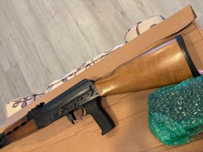 Beautiful ZASTAVA N-PAP M70….Appears unfired with 2-10 round magazines - Image 8 of 13