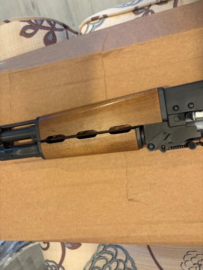 Beautiful ZASTAVA N-PAP M70….Appears unfired with 2-10 round magazines - Image 3 of 13