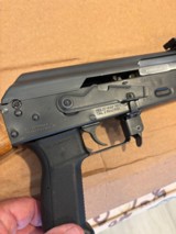 Beautiful ZASTAVA N-PAP M70….Appears unfired with 2-10 round magazines - Image 2 of 13