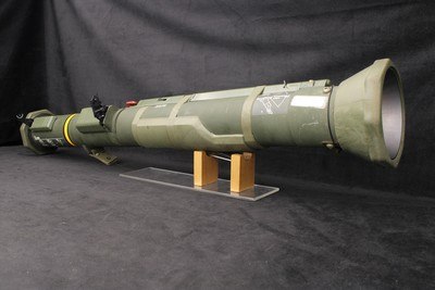 Original U.S. M136 AT4 84mm Anti-Tank Launcher Inert GWOT M163 Anti-Armor - Image 5 of 24