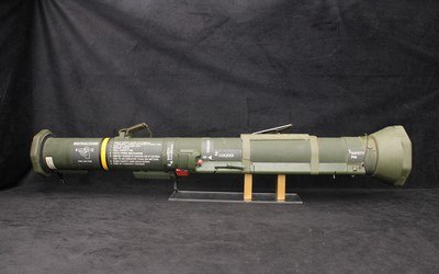 Original U.S. M136 AT4 84mm Anti-Tank Launcher Inert GWOT M163 Anti-Armor - Image 18 of 24