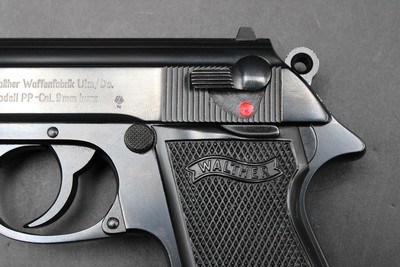 1968 Walther PP .380 Ulm West German Police Pistol Boxed Excellent LIKE NEW - Image 14 of 25