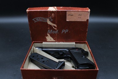 1968 Walther PP .380 Ulm West German Police Pistol Boxed Excellent LIKE NEW - Image 3 of 25