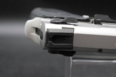 2003 Smith & Wesson 4013TSW 40 Tactical Third Generation .40 S&W TSW Rail - Image 13 of 25
