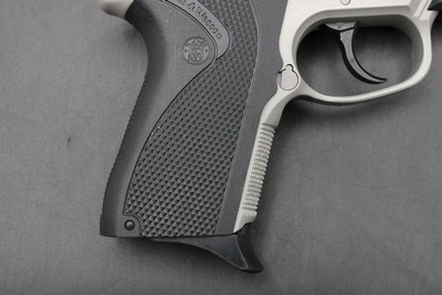 2003 Smith & Wesson 4013TSW 40 Tactical Third Generation .40 S&W TSW Rail - Image 3 of 25