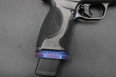 Smith & Wesson 2024 Spec Series V Performance Center M&P9 Metal 9mm Blue TiN Spiral NM Barrel & Comp Trijicon SRO 2.5 MOA - Image 9 of 25