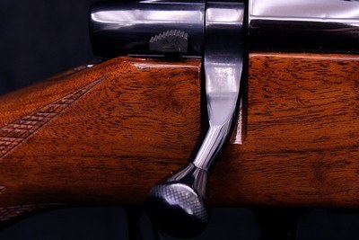 1981 South Gate Weatherby Vanguard VGX .270 24
