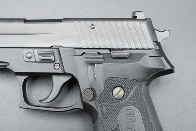 2008 Sig Sauer P226R German Frame .40 S&W 4.4