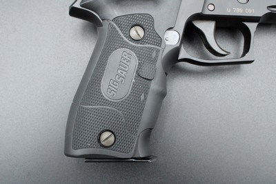 2008 Sig Sauer P226R German Frame .40 S&W 4.4