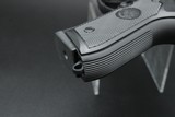 1995 Beretta 92FS America's Defender Limited Edition Inox M9 NEW OLD STOCK - Image 16 of 25