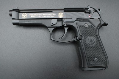 1995 Beretta 92FS America's Defender Limited Edition Inox M9 NEW OLD STOCK - Image 8 of 25