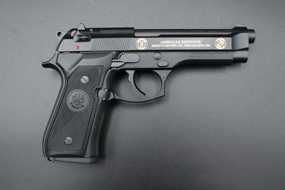 1995 Beretta 92FS America's Defender Limited Edition Inox M9 NEW OLD STOCK - Image 4 of 25