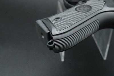 1995 Beretta 92FS America's Defender Limited Edition Inox M9 NEW OLD STOCK - Image 16 of 25