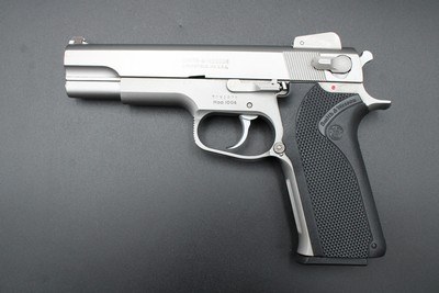 1990 Smith & Wesson 1006 Third Gen 10mm Auto Early TEV Prefix S&W 3 Mags Factory Box - Image 9 of 25