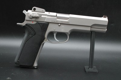 1990 Smith & Wesson 1006 Third Gen 10mm Auto Early TEV Prefix S&W 3 Mags Factory Box - Image 14 of 25