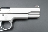 1990 Smith & Wesson 1006 Third Gen 10mm Auto Early TEV Prefix S&W 3 Mags Factory Box - Image 8 of 25