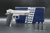 1990 Smith & Wesson 1006 Third Gen 10mm Auto Early TEV Prefix S&W 3 Mags Factory Box - Image 2 of 25