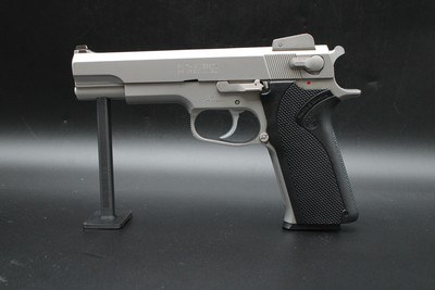 1990 Smith & Wesson 1006 Third Gen 10mm Auto Early TEV Prefix S&W 3 Mags Factory Box - Image 17 of 25