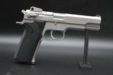 1990 Smith & Wesson 1006 Third Gen 10mm Auto Early TEV Prefix S&W 3 Mags Factory Box - Image 14 of 25