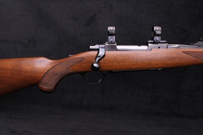 1986 Ruger M77 RSI International .250 Savage Tang Safety Mannlicher Stock *PRISTINE CONDITION* - Image 7 of 25