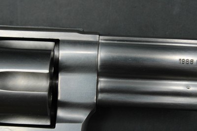 1988 Smith & Wesson 629-1 .44 Magnum 1988 Iditarod Commemorative Limited Edition - Image 10 of 23