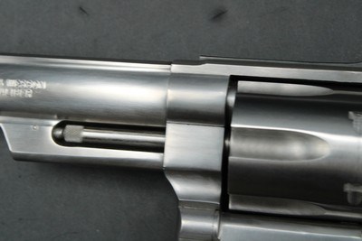 1988 Smith & Wesson 629-1 .44 Magnum 1988 Iditarod Commemorative Limited Edition - Image 17 of 23