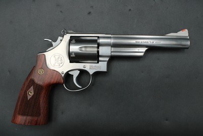 1988 Smith & Wesson 629-1 .44 Magnum 1988 Iditarod Commemorative Limited Edition - Image 5 of 23
