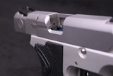 1998 Smith & Wesson 4053TSW Third Generation Tactical .40 S&W 3.5