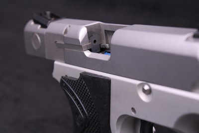 1998 Smith & Wesson 4053TSW Third Generation Tactical .40 S&W 3.5