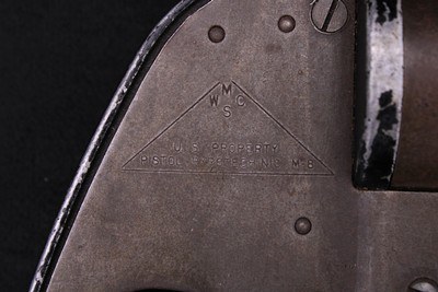 WWII U.S. PROPERTY M-8 Pyrotechnic 37MM Signal Flare Pistol w/ Aircraft Locking Lugs - Image 4 of 21