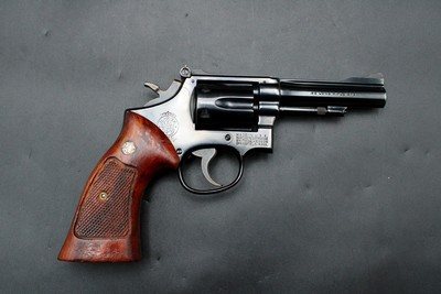 1967 Smith & Wesson 18-3 .22 LR 4