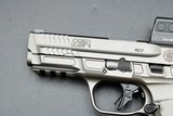 Smith & Wesson M&P9 Metal M2.0 9mm 4.25