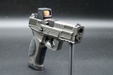 Smith & Wesson M&P9 Metal M2.0 9mm 4.25