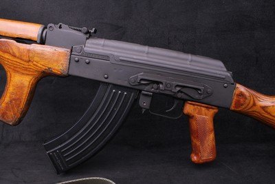 Romanian WASR 10/63 AK-47 7.62x39 Cugir G Series Dong Grip Optic Rail AK47 - Image 17 of 25