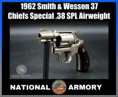 1962 Smith & Wesson Model 37 Chief's Special Airweight .38 Special 2