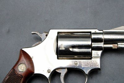 1962 Smith & Wesson Model 37 Chief's Special Airweight .38 Special 2