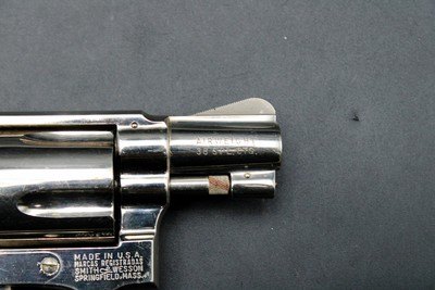 1962 Smith & Wesson Model 37 Chief's Special Airweight .38 Special 2