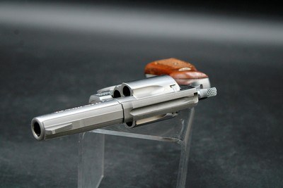 1984 Smith & Wesson 60 Chief's Special .38 Spl 3