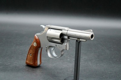 1984 Smith & Wesson 60 Chief's Special .38 Spl 3