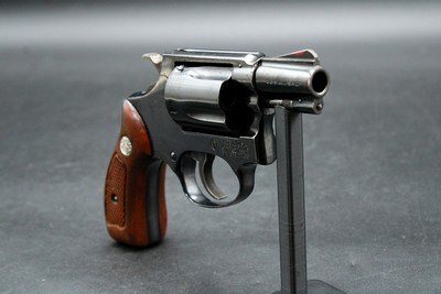 1969 Smith & Wesson 36 Chiefs Special .38 Special 2