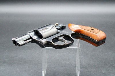 1969 Smith & Wesson 36 Chiefs Special .38 Special 2