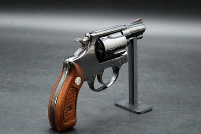 1969 Smith & Wesson 36 Chiefs Special .38 Special 2
