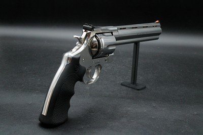*Like New In Box* Colt Anaconda .44 Mag 8